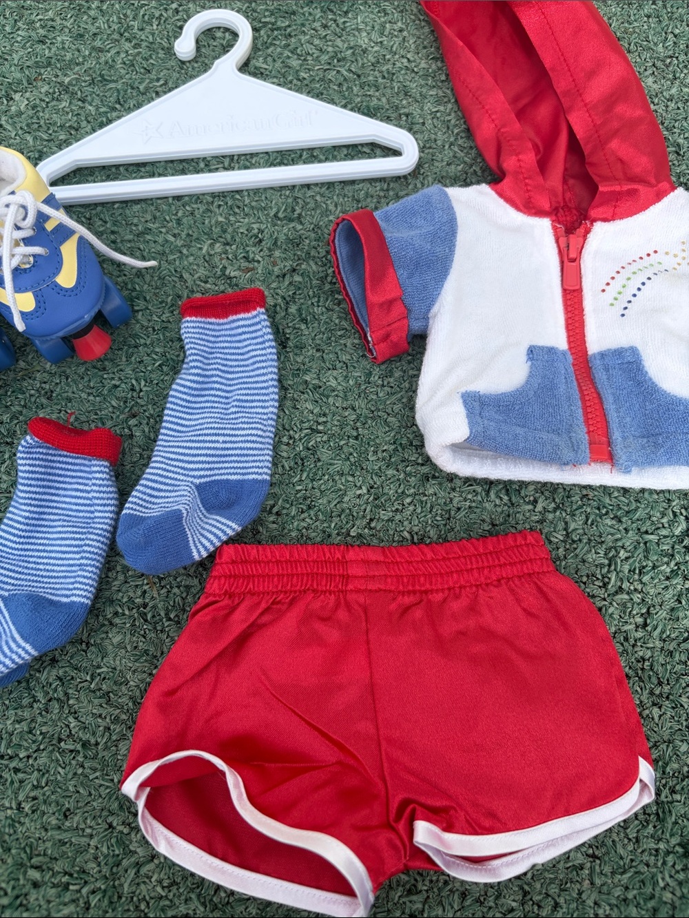American Girl Julie Rollerskating outfit - Picture 3 of 4